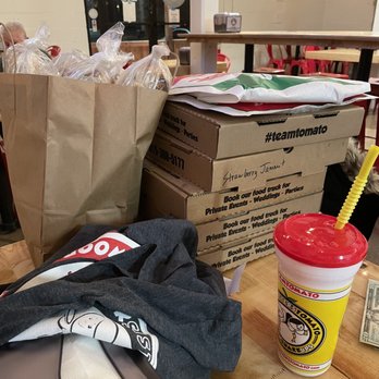 Your Sister's Tomato - After we ate here, we ordered stuff to go! And some gear! - Food Trucks Near Me - Woodstock, Illinois Your Sister's Tomato - After we ate here, we ordered stuff to go! And some gear! - Food Trucks Near Me - Woodstock, Illinois