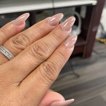 La V's Salon - Almond shape nails!! - Nail Salons Near Me - Cypress, Texas La V's Salon - Almond shape nails!! - Nail Salons Near Me - Cypress, Texas