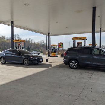 Love's Travel Stop - Love's Travel Stop, Mount Vernon - Gas Stations Near Me - Mt Vernon, Illinois