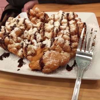 Endless Summer Sweets - Funnel cake with powdered sugar and chocolate sauce - Desserts Near Me - Berkeley, California Endless Summer Sweets - Funnel cake with powdered sugar and chocolate sauce - Desserts Near Me - Berkeley, California