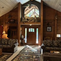 Fox's Lodge at Oak Pointe - The main exit of the lodge