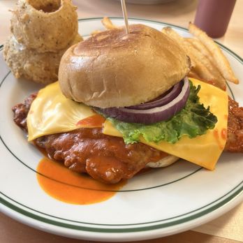 Patti’s Diner - Spicy Chicken Sandwich - Diners Near Me - Pattison, Texas Patti’s Diner - Spicy Chicken Sandwich - Diners Near Me - Pattison, Texas