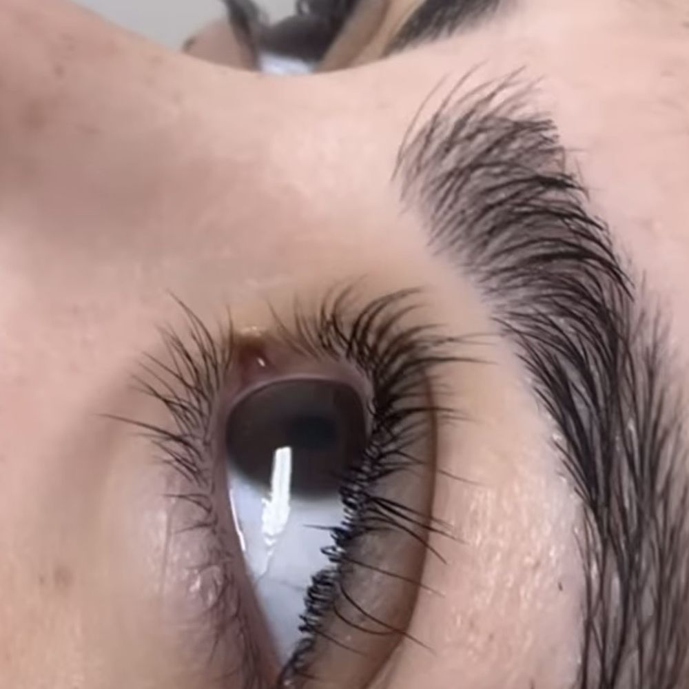 Sky Threading Salon - Lash lift/tint  2 week eyebrow threading - Threading Services Near Me - San Dimas, California