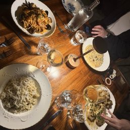 Cacio e Pepe, chicken piccata, risotto & seafood spaghetti
