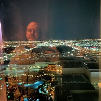 Skyfall Panoramic Bar & Lounge - Amazing Views from Urinal - Cocktail Bars Near Me - Las Vegas, Nevada Skyfall Panoramic Bar & Lounge - Amazing Views from Urinal - Cocktail Bars Near Me - Las Vegas, Nevada