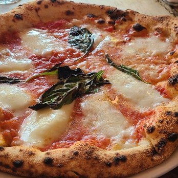 Dellarocco's - Pizza Near Me - Brooklyn, New York