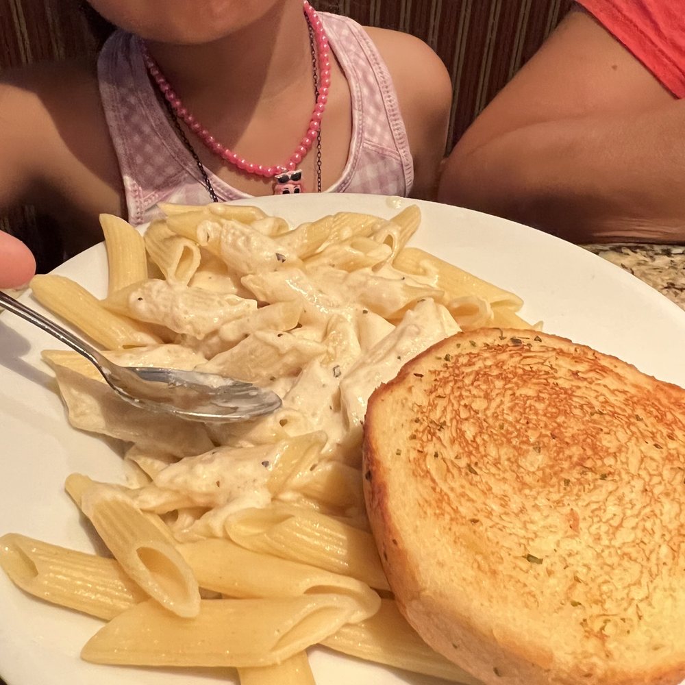 Cheddar's Scratch Kitchen - American Near Me - Webster, Texas Cheddar's Scratch Kitchen - American Near Me - Webster, Texas