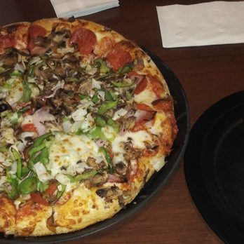 Barro's Pizza - I had a pizza with lots of meat and vegetables and it was wonderful. - Pizza Near Me - Tucson, Arizona Barro's Pizza - I had a pizza with lots of meat and vegetables and it was wonderful. - Pizza Near Me - Tucson, Arizona