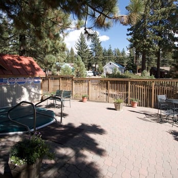 Firelite Lodge - The hot tub area - Hotels Near Me - Tahoe Vista, California Firelite Lodge - The hot tub area - Hotels Near Me - Tahoe Vista, California