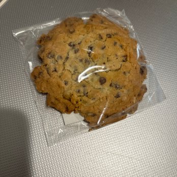 Heartisan Pastries - Chocolate Chip Cookie - Bakeries Near Me - Uniondale, New York