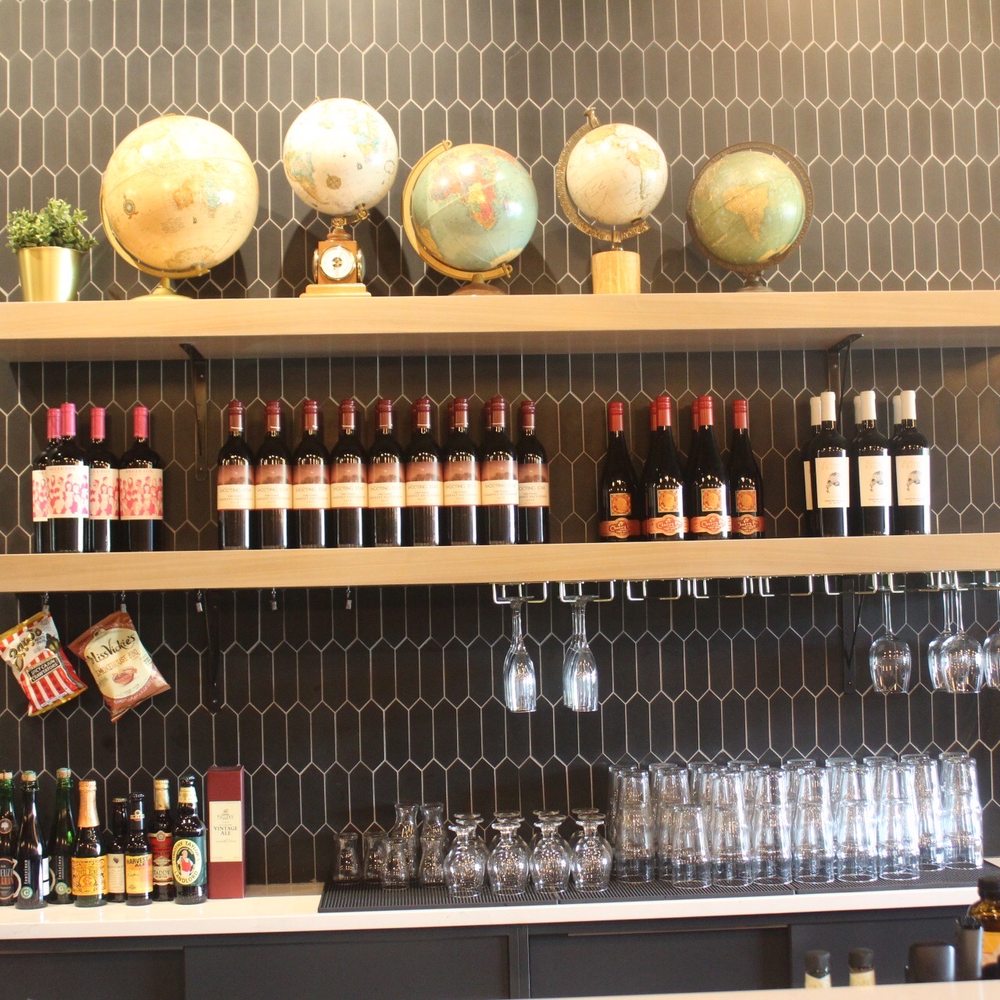 Posting House - Beer Bar Near Me - Jacksonville, Florida Posting House - Beer Bar Near Me - Jacksonville, Florida