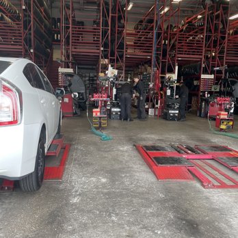 Discount Tire - Very fast and great customer service - Tires Near Me - Orlando, Florida