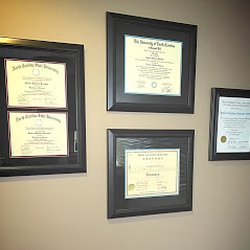 R Matthew Bereman,DDS - Diploma wall