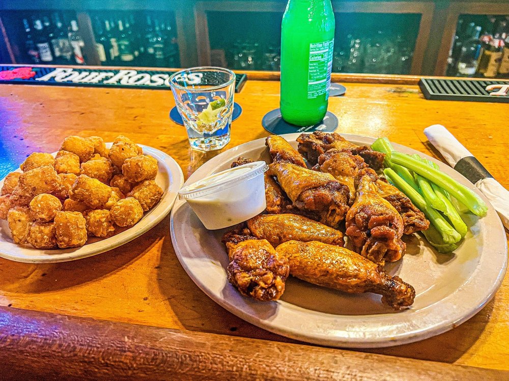 Social spots from Manuel's Tavern