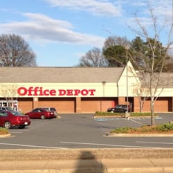 Office Depot - Front entrance