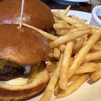 Sammy G's Tuscan Grill - Sirloin sliders - Tuscan Near Me - Palm Springs, California Sammy G's Tuscan Grill - Sirloin sliders - Tuscan Near Me - Palm Springs, California