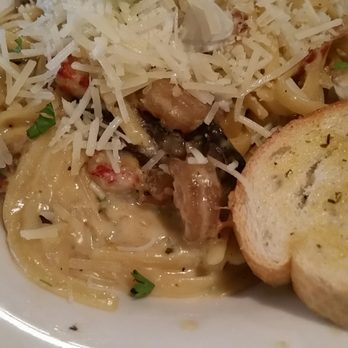 Half Shell Oyster House - Seafood pasta - Cajun/Creole Near Me - Mobile, Alabama