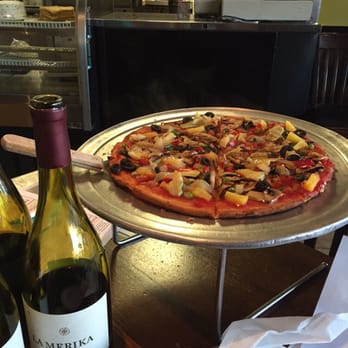 Picasso's - Gluten free, vegan pizza - Pizza Near Me - Jacksonville, Florida Picasso's - Gluten free, vegan pizza - Pizza Near Me - Jacksonville, Florida