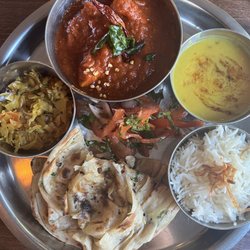 Raja Monkey - The thali with chicken madras curry