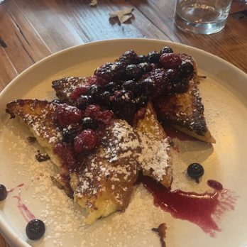 Felina Ridgewood - French Toast- menu said strawberries and this is what came. - Bars Near Me - Ridgewood, New Jersey Felina Ridgewood - French Toast- menu said strawberries and this is what came. - Bars Near Me - Ridgewood, New Jersey