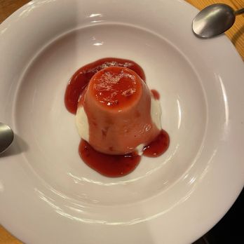 Cantina Belsiana - Panna Cotta - Norcinerie Near Me - Rome, RM