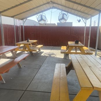 Taco Joe's - Outside seating - Tacos Near Me - Bakersfield, California