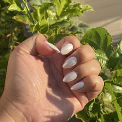 Shiny Nails House