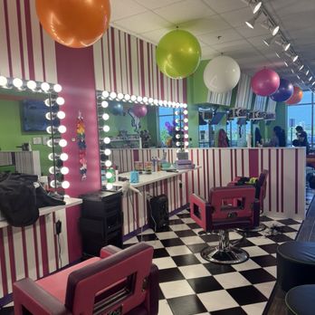 Sharkey's Cuts for Kids - Kids Hair Salons Near Me - Leander, Texas