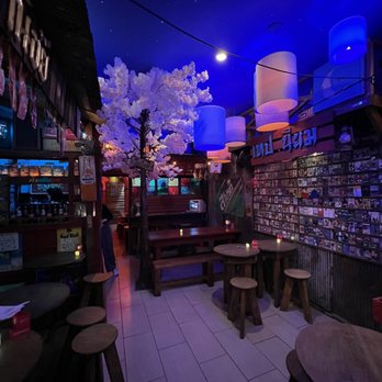 Jai Sang Ma - the interior of a restaurant - Thai Near Me - Elmhurst, New York Jai Sang Ma - the interior of a restaurant - Thai Near Me - Elmhurst, New York