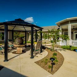 Memory Care of New Braunfels - Residents can enjoy our beautiful outdoors areas with detailed landscapes and attractive courtyards that promote activities o...