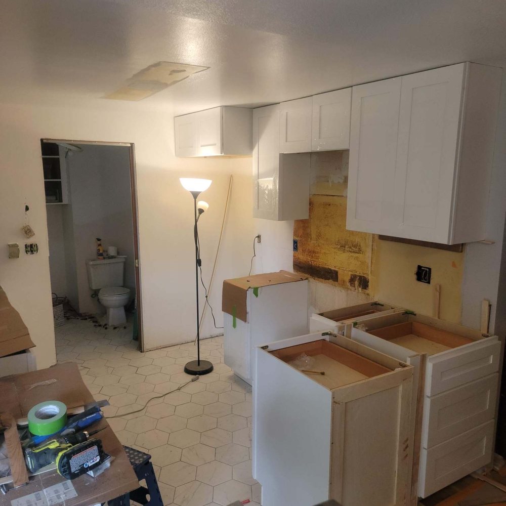 Kitchen before. Kitchen before.