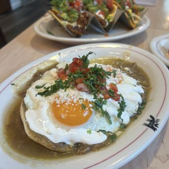 Fox And The Hen - Huevos rancheros - Breakfast & Brunch Near Me - Denver, Colorado Fox And The Hen - Huevos rancheros - Breakfast & Brunch Near Me - Denver, Colorado