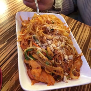 Sushi Junki - Chicken pad Thai. Mmmmmmm!!! - Sushi Bars Near Me - Berwyn, Illinois Sushi Junki - Chicken pad Thai. Mmmmmmm!!! - Sushi Bars Near Me - Berwyn, Illinois