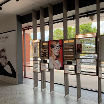 LensCrafters - Eyewear & Opticians Near Me - Largo, Florida LensCrafters - Eyewear & Opticians Near Me - Largo, Florida