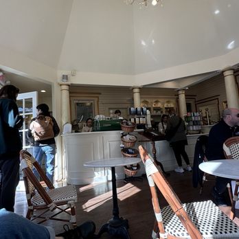 French Press - Coffee & Tea Near Me - Moorestown, New Jersey
