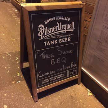 Manchester Smokehouse & Cellar - Bit cheeky the sign saying "true smoke" - next door restaurant doing same thing basically called Red's True  BBQ - Smokehouse Near Me - Manchester, XGM