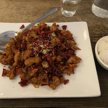 HUPO 琥珀 - Chungking Spicy Chicken - Szechuan Near Me - Long Island City, New York HUPO 琥珀 - Chungking Spicy Chicken - Szechuan Near Me - Long Island City, New York