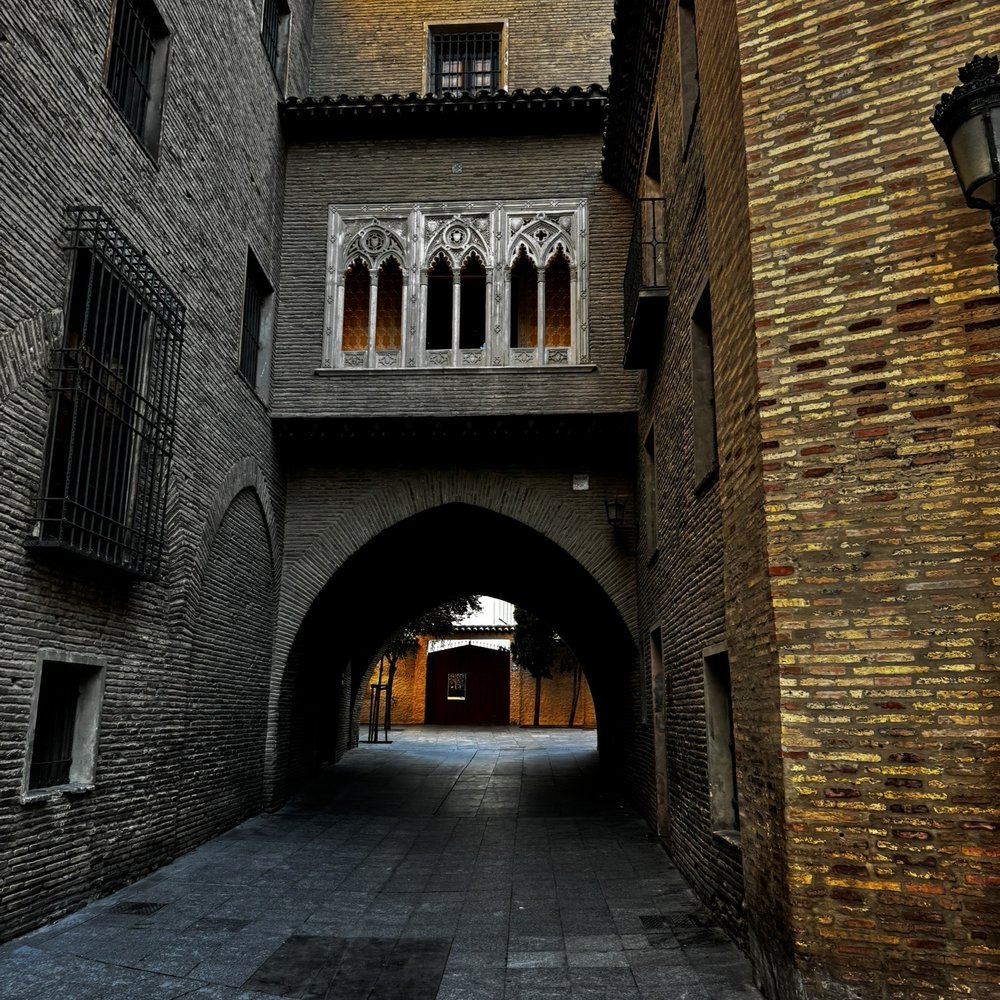 The Best 10 Landmarks & Historical Buildings near Espumosos in Zaragoza -  Yelp