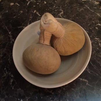Healing Room - Moistened and then steamed Herbal Balls make for an amazing addition to a massage service. - Day Spas Near Me - Studio City, California