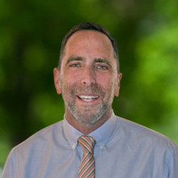 Robert D Saken, M.D
