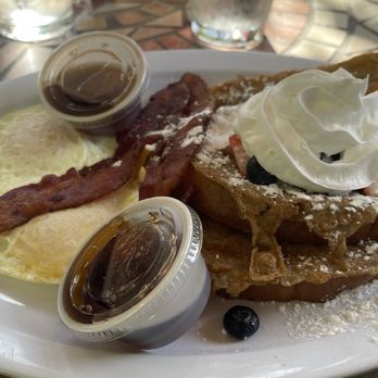 Village Grill - French Toast Combo (with fruit) - Breakfast & Brunch Near Me - Bakersfield, California