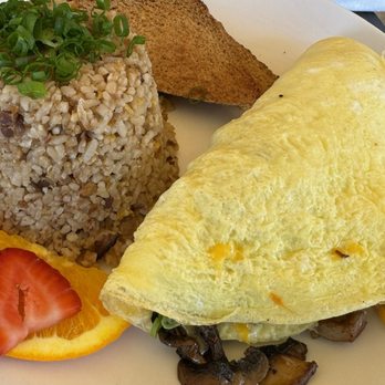 Sweet E's Cafe - Cafes Near Me - Honolulu, Hawaii