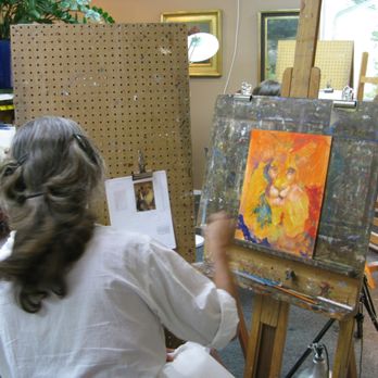 Austin/Wimberley Fine Art Classes - Student translating a photo into a painting in her own style - Art Classes Near Me Austin/Wimberley Fine Art Classes - Student translating a photo into a painting in her own style - Art Classes Near Me
