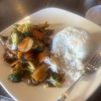 Blue & Fly Asian Kitchen - Chinese Near Me - Omaha, Nebraska Blue & Fly Asian Kitchen - Chinese Near Me - Omaha, Nebraska