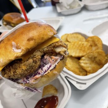 Brgr Shack - Chicken sandwich - Burgers Near Me - Escondido, California Brgr Shack - Chicken sandwich - Burgers Near Me - Escondido, California