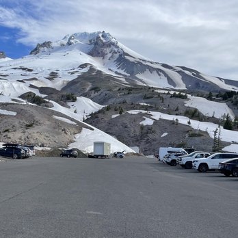 Timberline Lodge - Ski Resorts Near Me - Government Camp, Oregon Timberline Lodge - Ski Resorts Near Me - Government Camp, Oregon