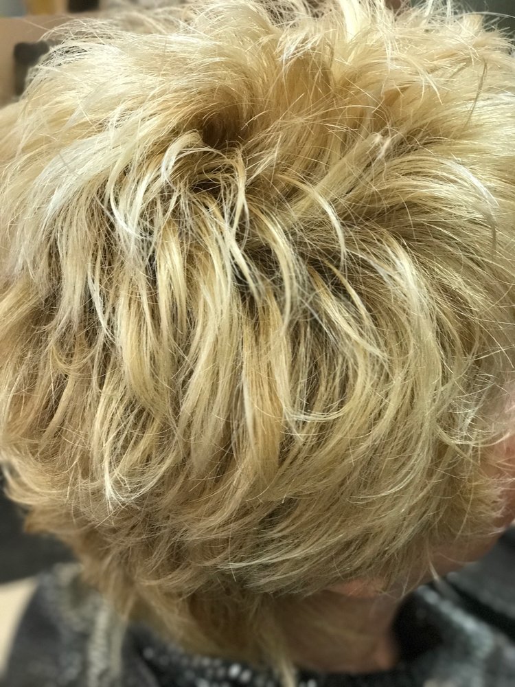 Hair Designs by Cheryl Iwasaki Logo
