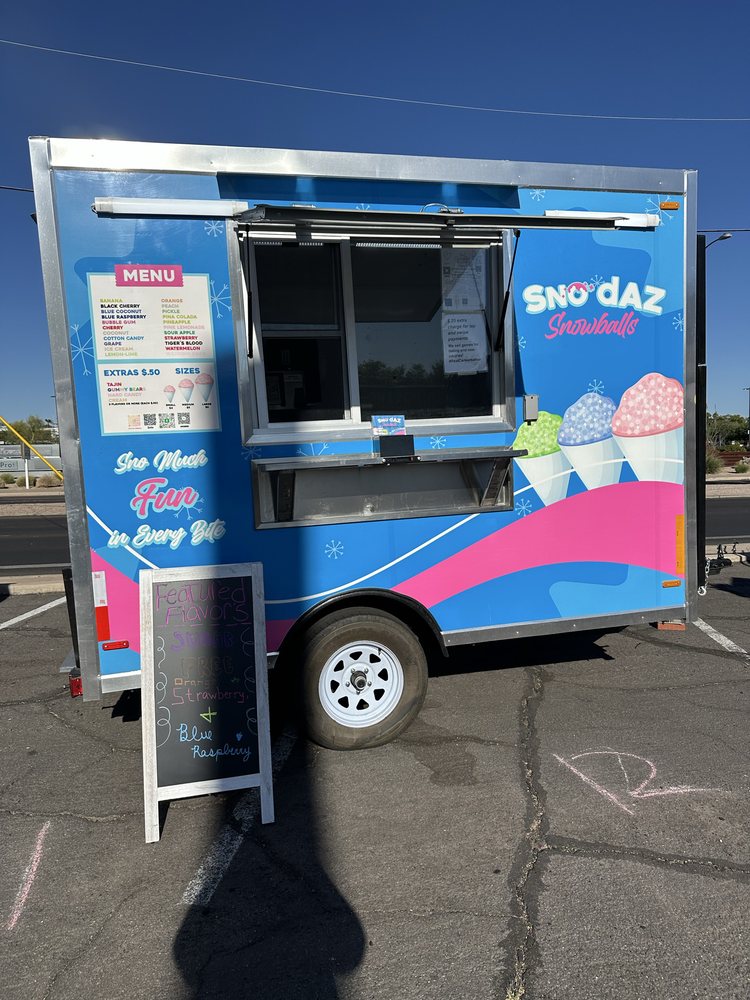 Sno Daz Snowballs Logo
