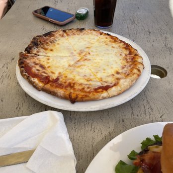 Kooper's Tavern - Cheese pizza - Bars Near Me - Baltimore, Maryland Kooper's Tavern - Cheese pizza - Bars Near Me - Baltimore, Maryland