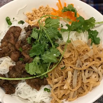 Pho Saigon - Vermicelli with shredded pork skin and charbroiled sliced pork - Vietnamese Near Me - Houston, Texas